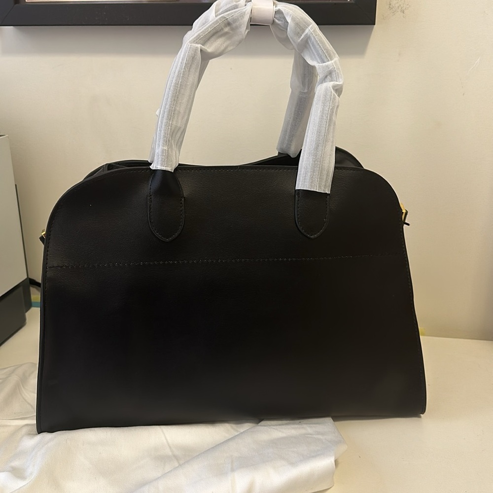 Beautiful black bag— brand new/ never used!